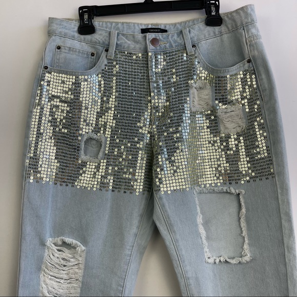 Forever 21 Sequined and distressed Light Wash Denim Jeans Size 31 - Picture 2 of 7
